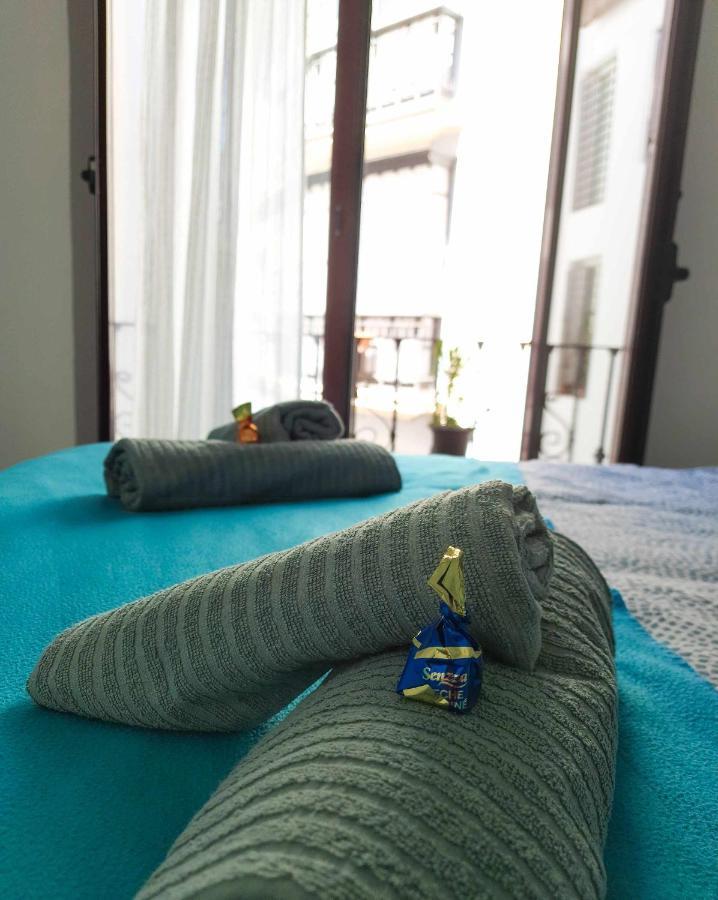 סביליה Lovely Center Apartments - Sunny Balcony Alfalfa מראה חיצוני תמונה